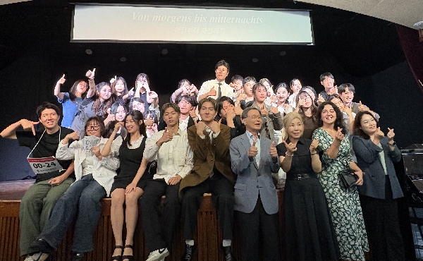 테아터 제 15회 정기공연 사진첩 대표이미지